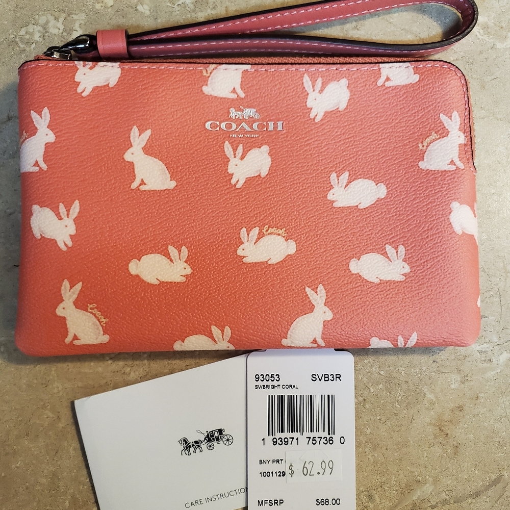 Coach Corner Zip Wrislet